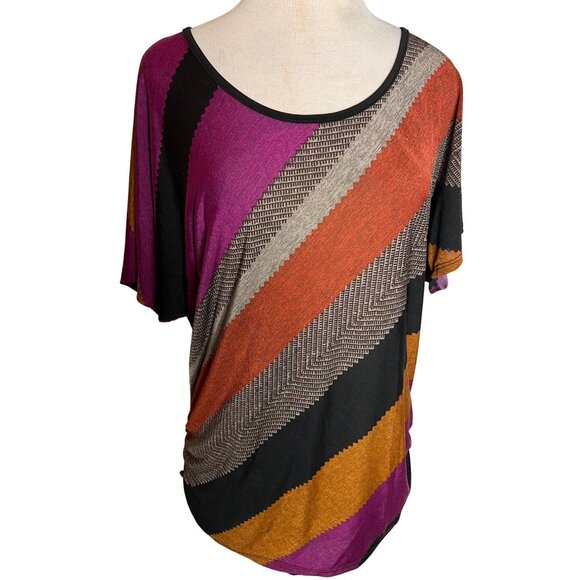 Lavish Women's Size XL Rainbow Colorful Striped Top With Side Ruching Keyhole Ba - Picture 1 of 8